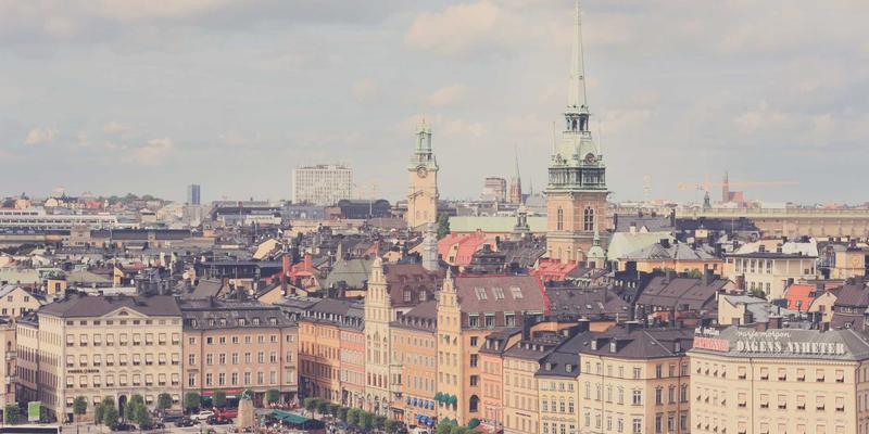 复古风潮再起：飞飞8899跨界合作案例深度解析与时尚女装启示