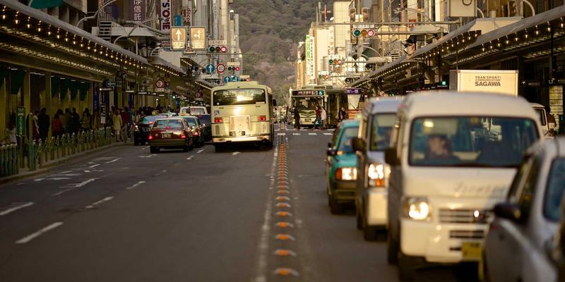 飞飞8899的穿搭灵感：如何构建高粘性复古时尚爱好者私密社群