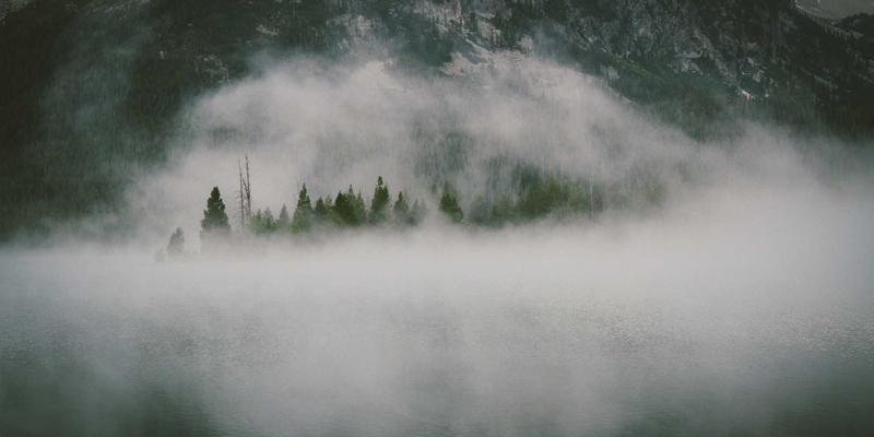 飞飞8899：解锁时尚女装搭配密码，定义你的专属风格